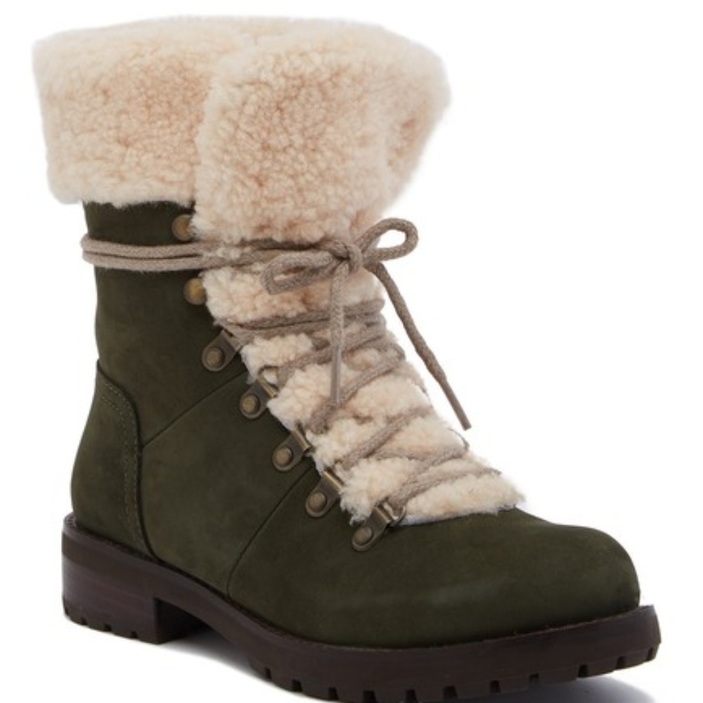 UGG Fraser Ankle Boot Size 8 NEW